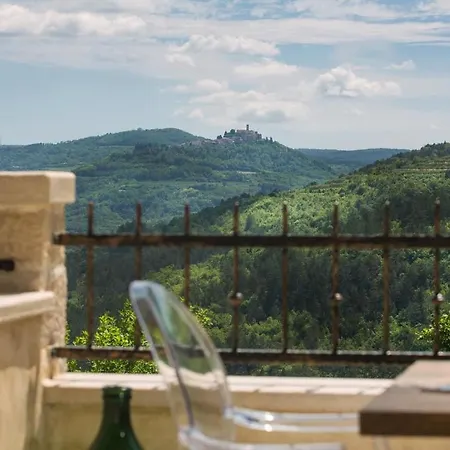 Casa Gradinje *